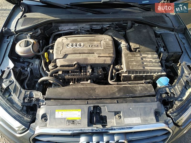 Седан Audi A3 2015 в Коломиї