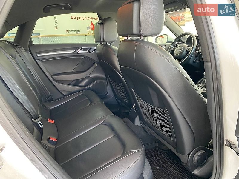 Седан Audi A3 2015 в Києві