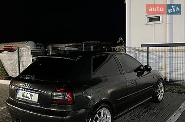 Хэтчбек Audi A3 1998 в Киеве