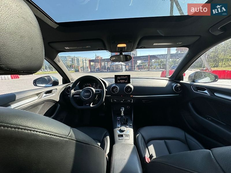Седан Audi A3 2015 в Полтаві