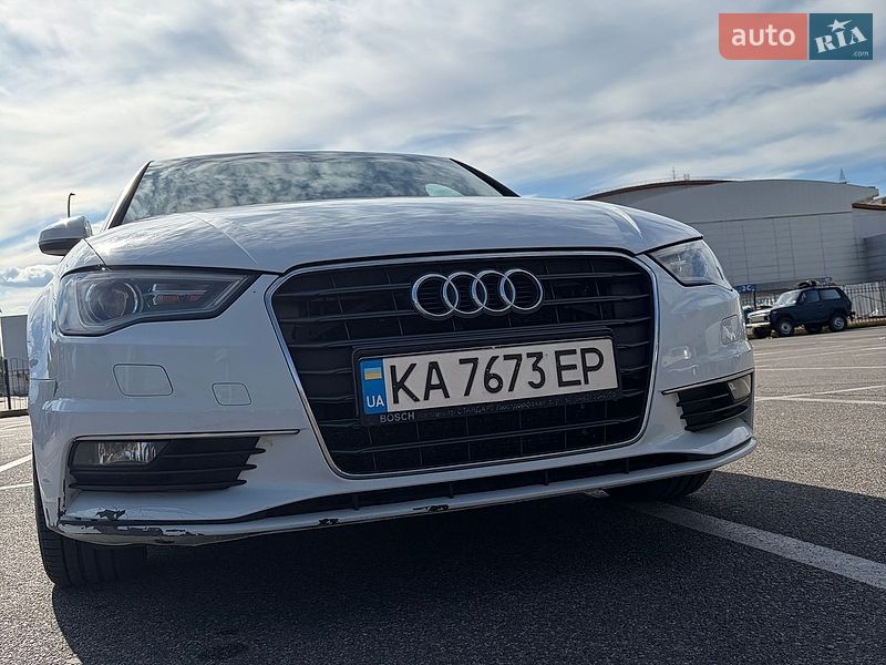 Седан Audi A3 2016 в Києві