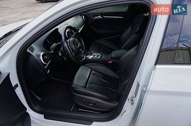 Седан Audi A3 2016 в Києві