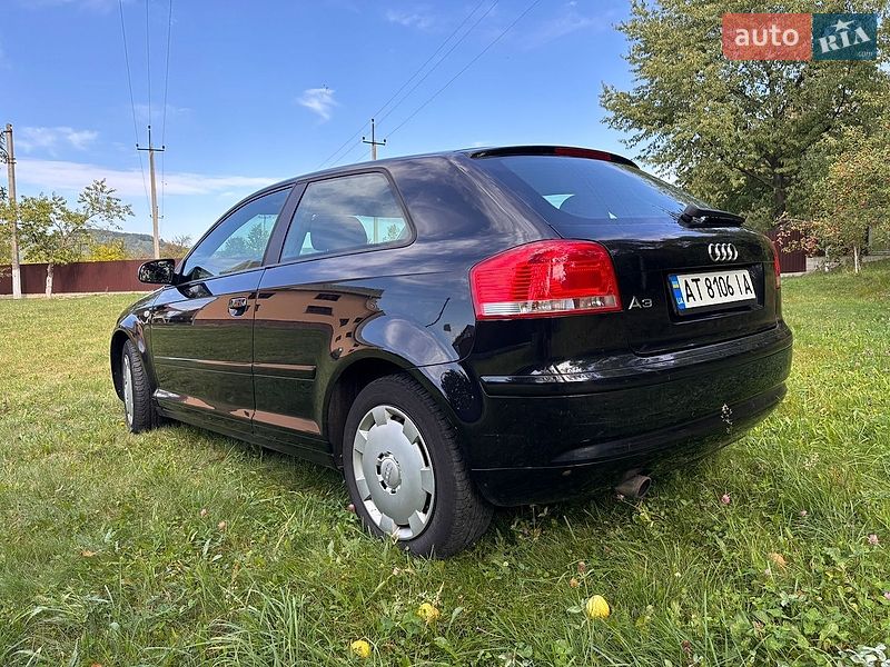 Хэтчбек Audi A3 2006 в Надворной