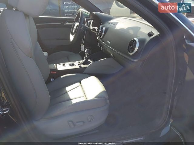 Хетчбек Audi A3 2017 в Львові