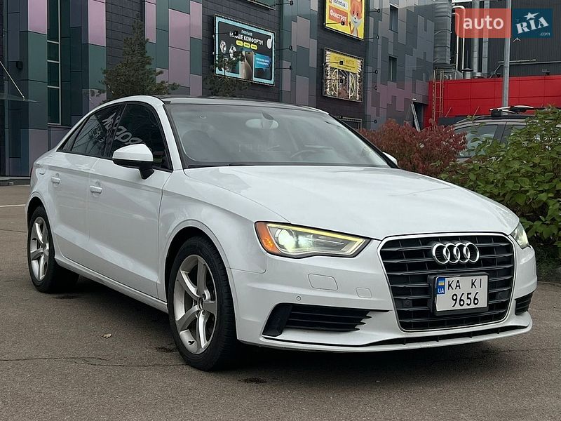 Седан Audi A3 2014 в Киеве Седан Audi A3 2014 в Киеве