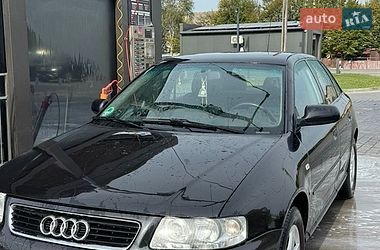 Хетчбек Audi A3 2000 в Івано-Франківську