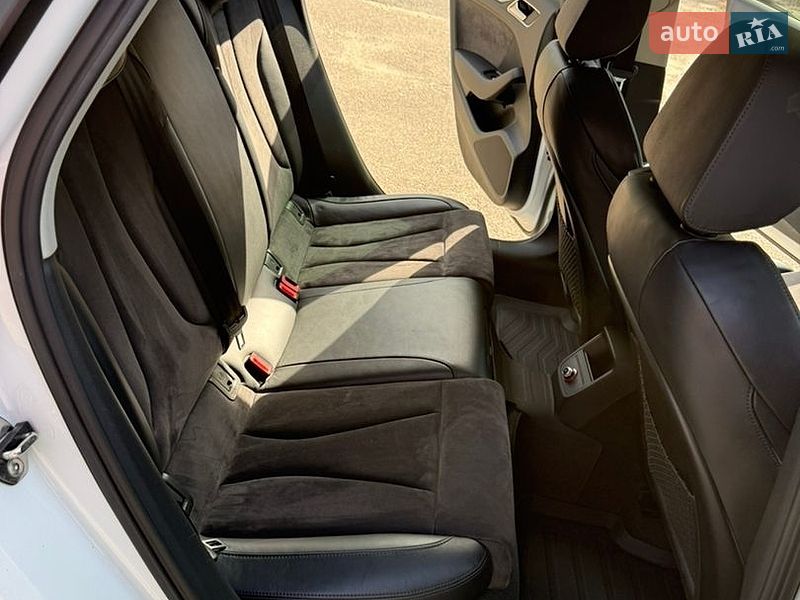 Хэтчбек Audi A3 2016 в Николаеве
