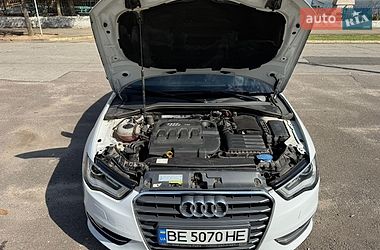 Хэтчбек Audi A3 2016 в Николаеве