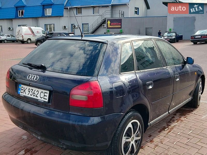Хетчбек Audi A3 2000 в Рівному