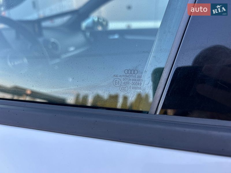 Седан Audi A3 2017 в Хусте