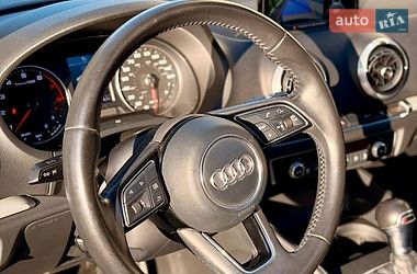 Седан Audi A3 2016 в Киеве