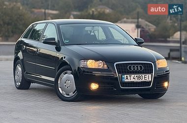 Хетчбек Audi A3 2006 в Чернівцях