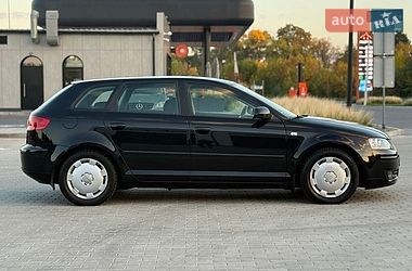 Хетчбек Audi A3 2006 в Чернівцях