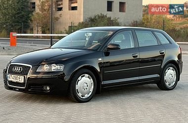 Хетчбек Audi A3 2006 в Чернівцях