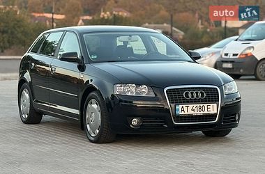 Хетчбек Audi A3 2006 в Чернівцях