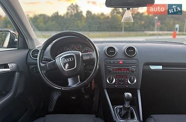 Хетчбек Audi A3 2006 в Чернівцях