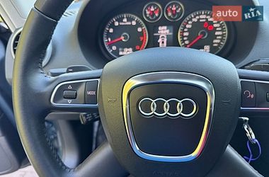 Хетчбек Audi A3 2012 в Луцьку