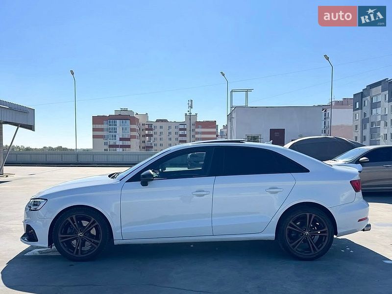 Седан Audi A3 2015 в Полтаві