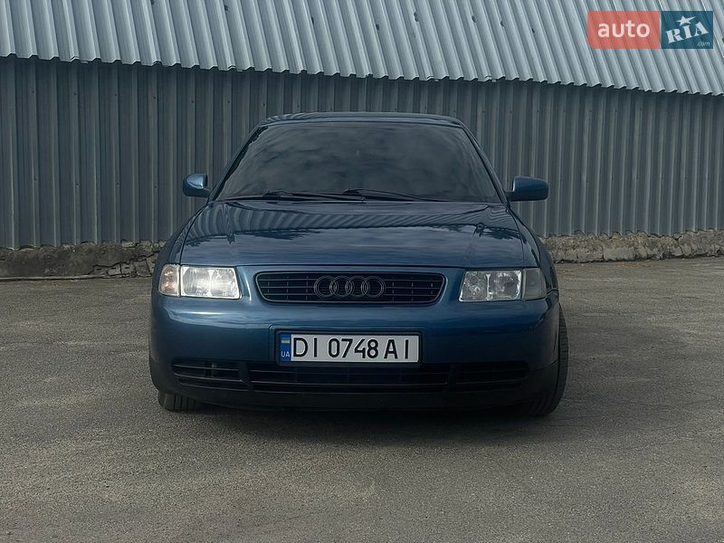 Хетчбек Audi A3 1998 в Ірпені