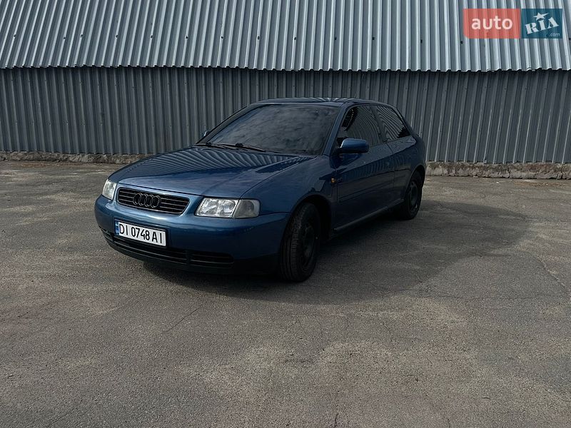 Хетчбек Audi A3 1998 в Ірпені