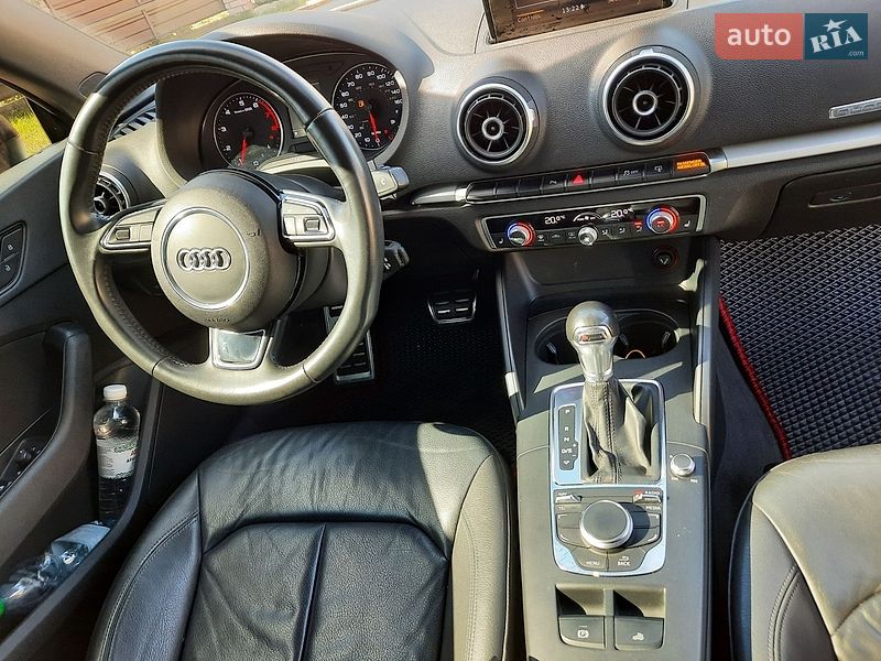 Кабріолет Audi A3 2015 в Києві фото 14 Кабріолет Audi A3 2015 в Києві