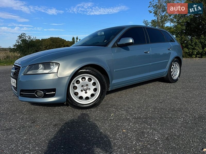 Хетчбек Audi A3 2010 в Бердичеві фото 2 Хетчбек Audi A3 2010 в Бердичеві