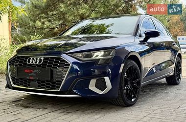 Седан Audi A3 2022 в Дніпрі