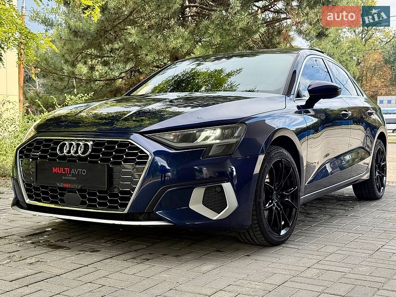 Седан Audi A3 2022 в Дніпрі