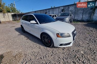 Хэтчбек Audi A3 2011 в Кременце