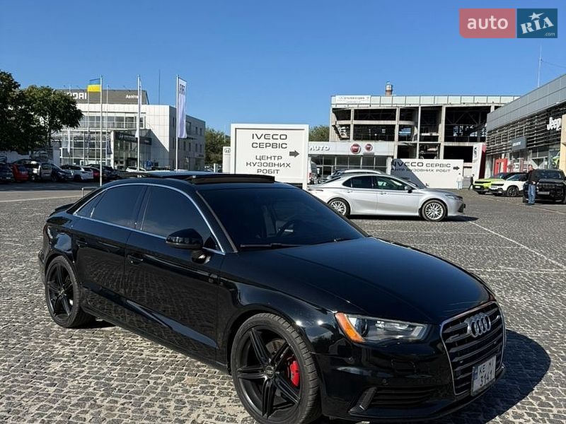 Седан Audi A3 2015 в Днепре