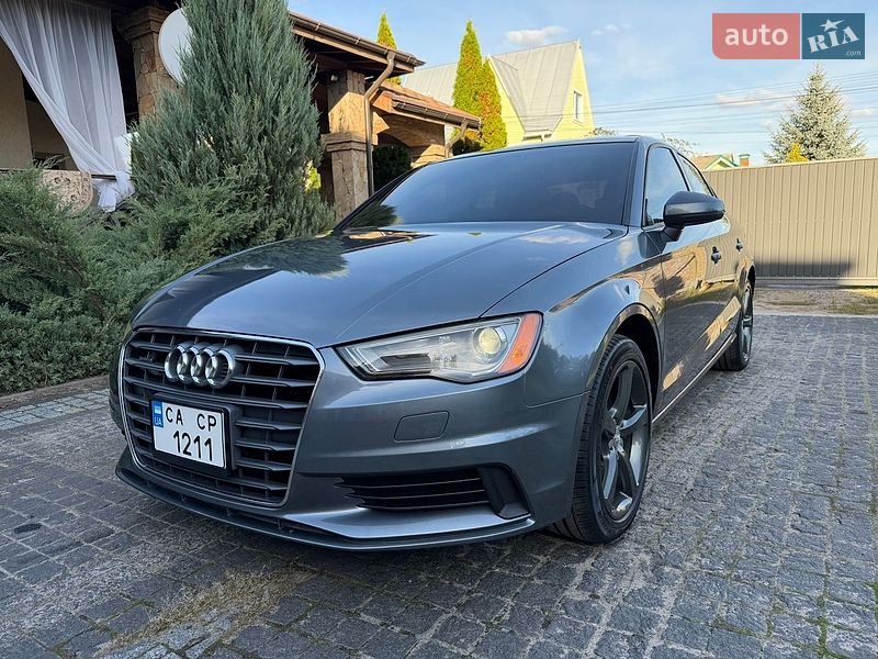 Седан Audi A3 2015 в Киеве