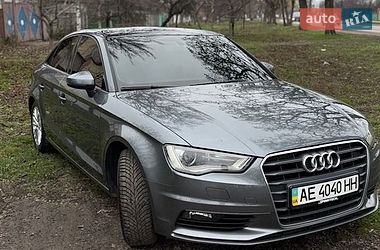 Седан Audi A3 2016 в Самарі