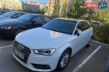 Хэтчбек Audi A3 2015 в Киеве
