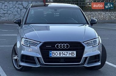 Седан Audi A3 2016 в Тернополі