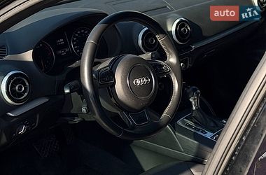 Седан Audi A3 2016 в Житомирі
