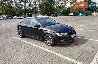 Хэтчбек Audi A3 2015 в Одессе