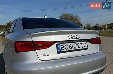 Седан Audi A3 2014 в Львові