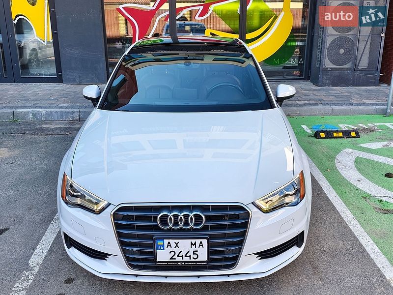 Седан Audi A3 2015 в Києві