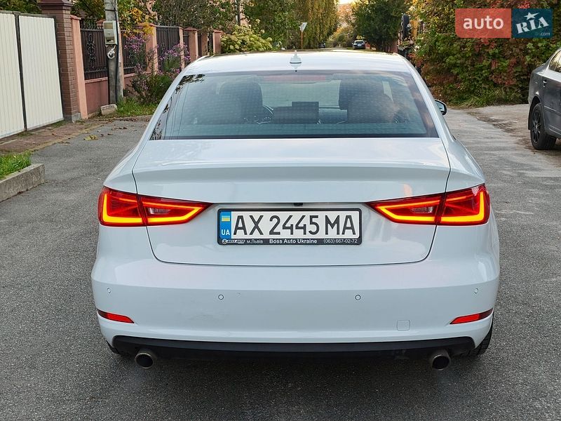 Седан Audi A3 2015 в Києві