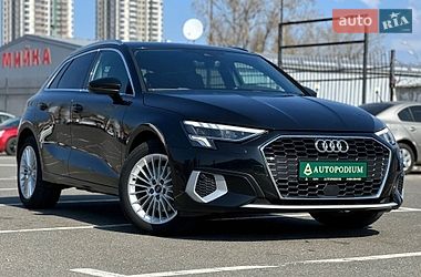 Хетчбек Audi A3 2021 в Києві