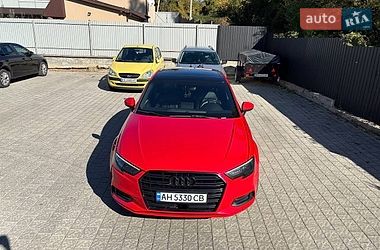 Седан Audi A3 2017 в Ужгороде