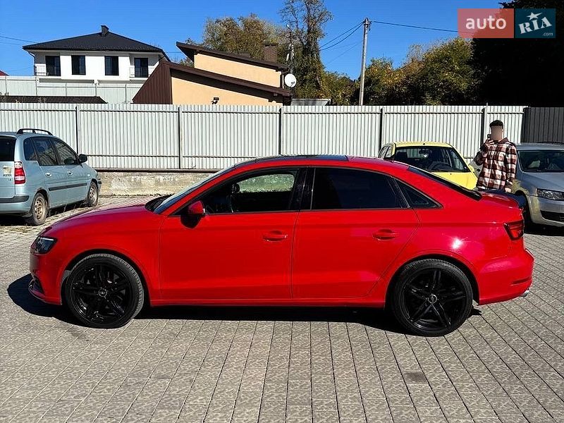 Седан Audi A3 2017 в Ужгороді