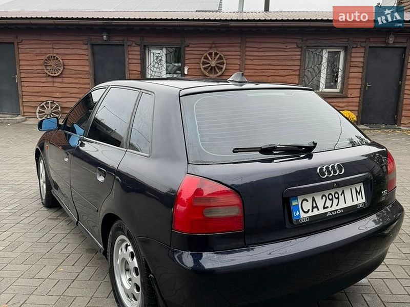 Хетчбек Audi A3 2000 в Кременчуці