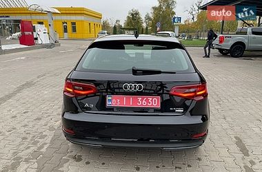 Хэтчбек Audi A3 2016 в Дубно
