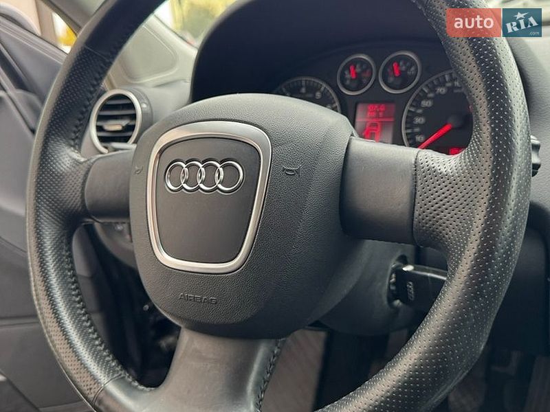 Хэтчбек Audi A3 2005 в Ровно