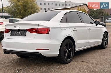 Седан Audi A3 2015 в Києві