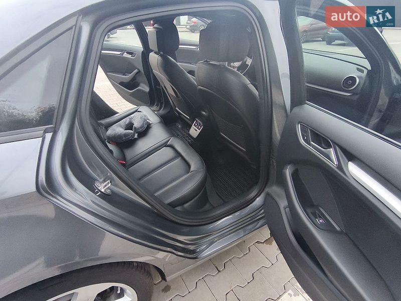 Седан Audi A3 2017 в Тарутиному