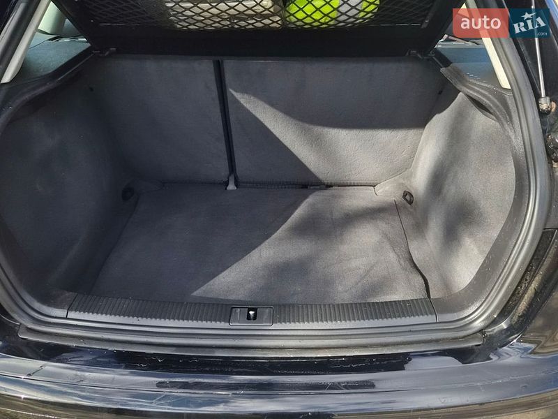 Хэтчбек Audi A3 2006 в Черновцах