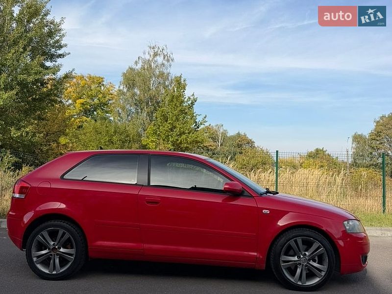 Хэтчбек Audi A3 2004 в Ровно