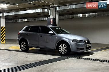 Хэтчбек Audi A3 2004 в Мукачево